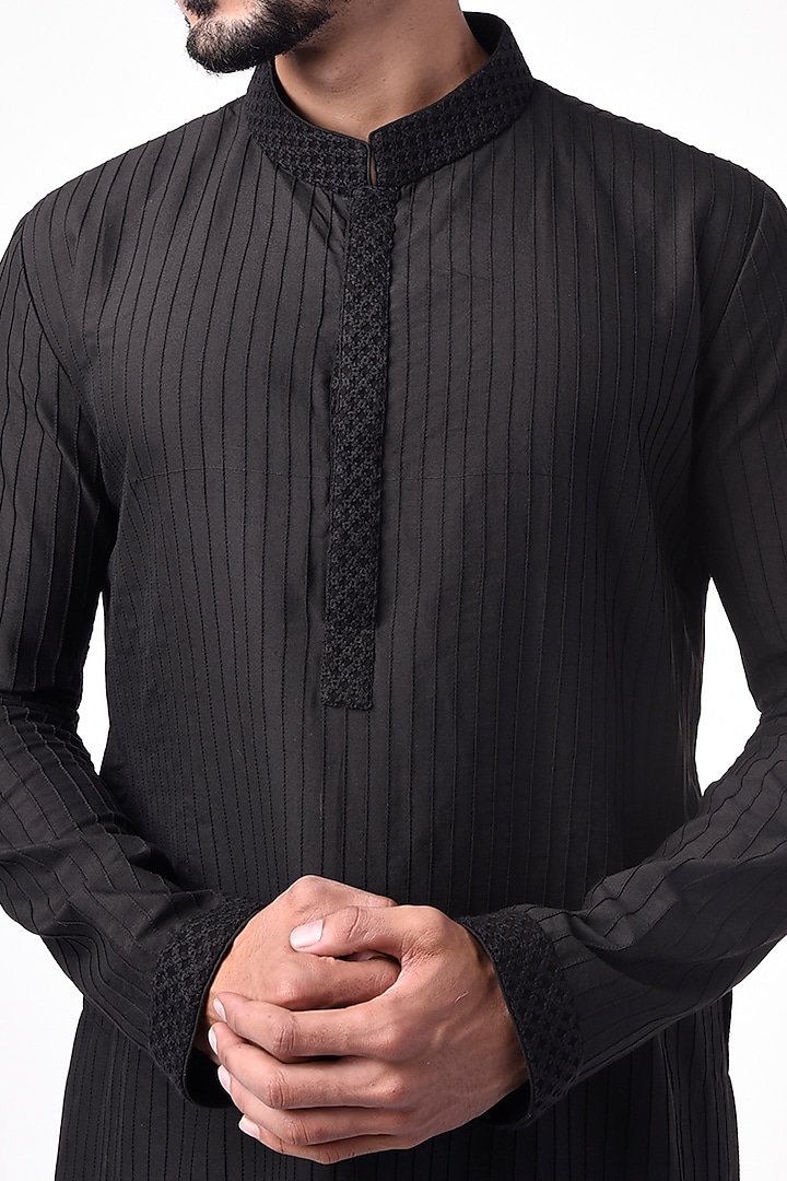 Black Chikankari Embroidered Kurta Set by Bubber Couture at Pernia's Pop Up Shop
