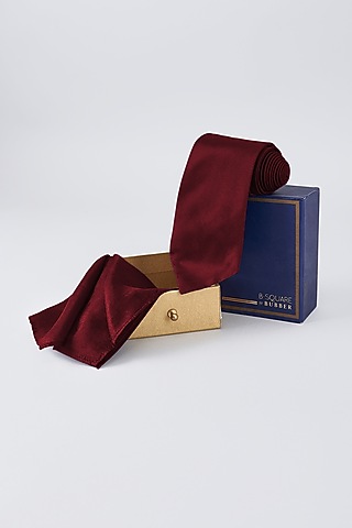 Maroon Pure Silk Necktie With Pocket Square by Bubber Couture