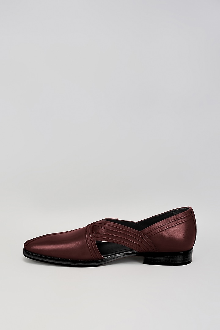 Burgundy Premium Italian Leather Pintuck Peshawari Sandals by Bubber Couture