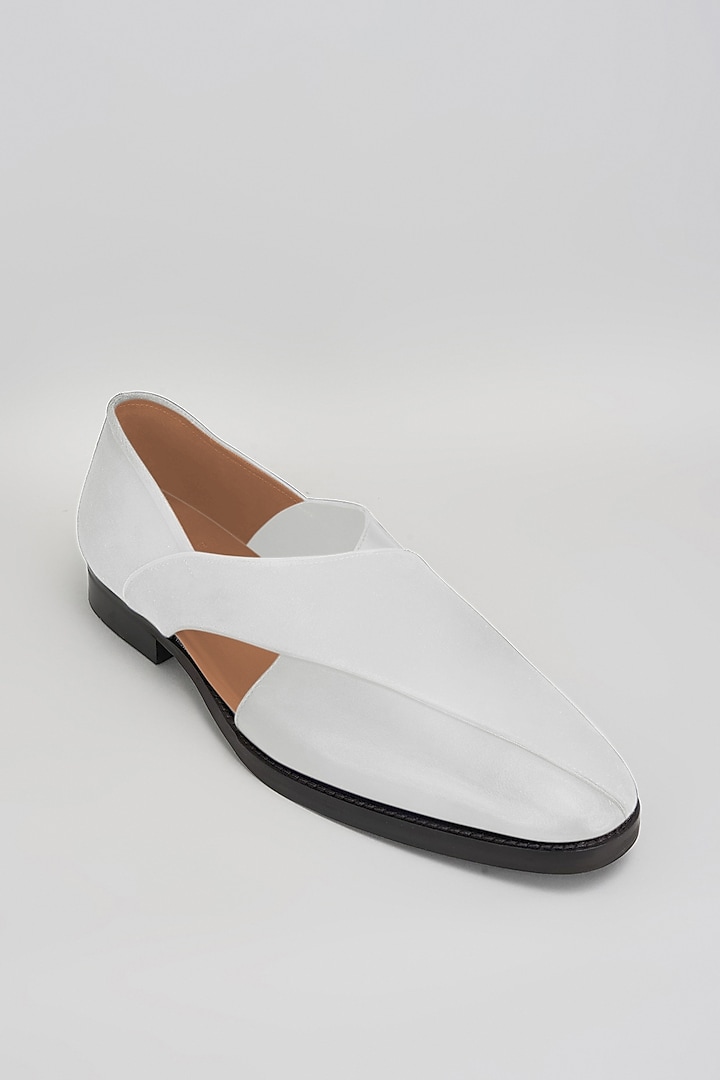 Off-White Velvet & Premium Italian Leather Peshawari Sandals by Bubber Couture at Pernia's Pop Up Shop