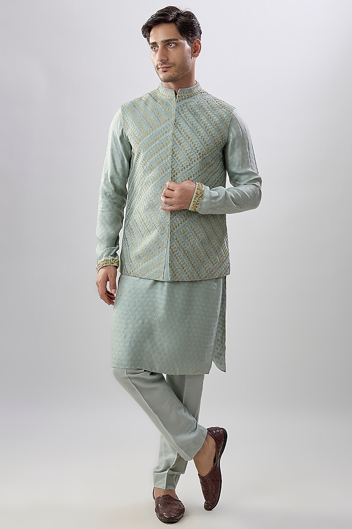 Grey Cotton Silk Geometric Printed & Thread Embroidered Bundi Jacket Set by Bubber Couture at Pernia's Pop Up Shop