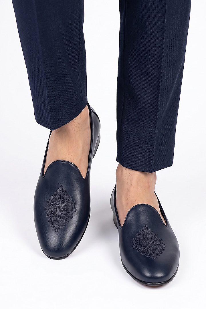 Navy Blue Italian Leather Embroidered Mojaris by Bubber Couture at Pernia's Pop Up Shop