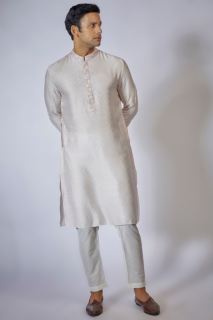 Baby Pink Jacquard Silk Mirror Embroidered Kurta Set by Bubber Couture at Pernia's Pop Up Shop