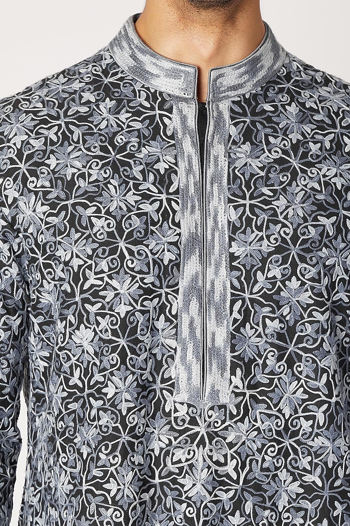 Black & Grey Embroidered Kurta Set by Bubber Couture at Pernia's Pop Up Shop