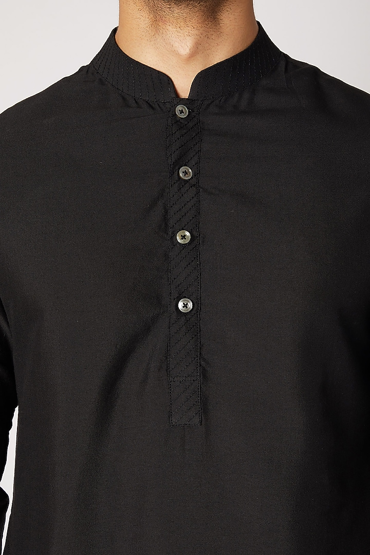 Black Classic Kurta Set by Bubber Couture at Pernia's Pop Up Shop