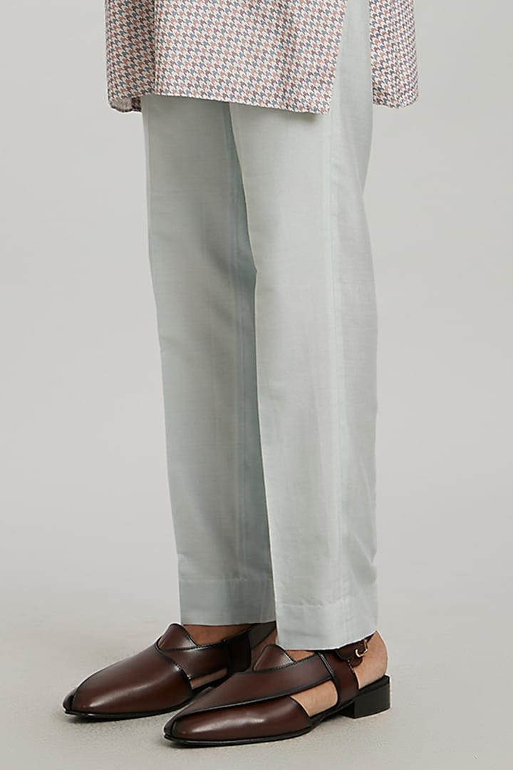 White Textured Cotton Printed Kurta Set by Bubber Couture at Pernia's Pop Up Shop
