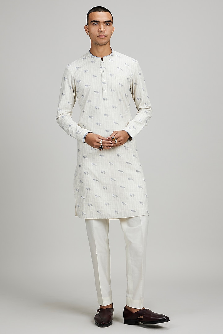 Off-White Textured Cotton Printed Kurta Set by Bubber Couture at Pernia's Pop Up Shop