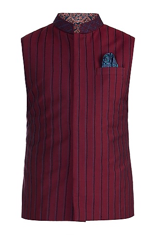 Maroon Embroidered Bundi Jacket For Boys by Bubber Couture - Kids