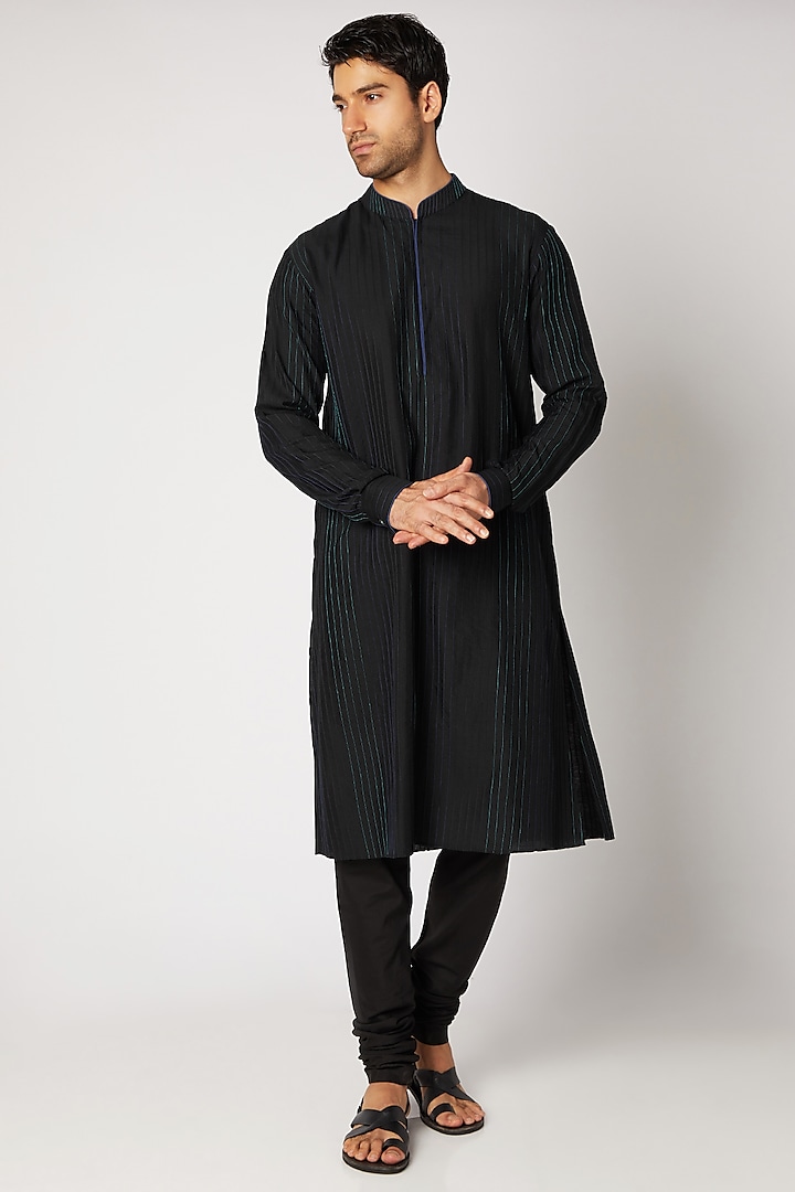 Black & Blue Pintucked Kurta Set For Boys by Bubber Couture - Kids