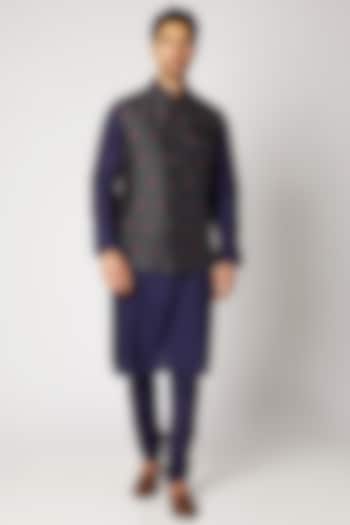 Charcoal Grey Raw Silk Bundi Jacket For Boys by Bubber Couture - Kids