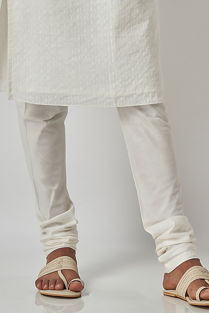 Off-White Poly Cotton Kurta Set by Bubber Blu at Pernia's Pop Up Shop