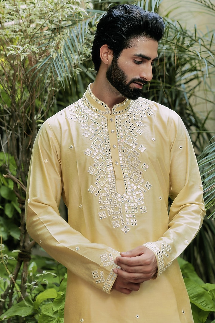 Lemon Yellow Cotton Silk Mirror Embroidered Kurta Set by Bhavya Bhasin at Pernia's Pop Up Shop