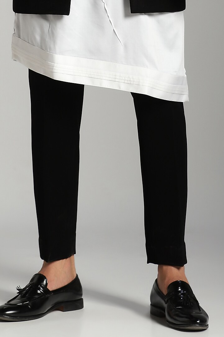 Black Poly Fiber & Cotton Mul Embroidered Indo-Western Set by Bhavya Bhasin at Pernia's Pop Up Shop