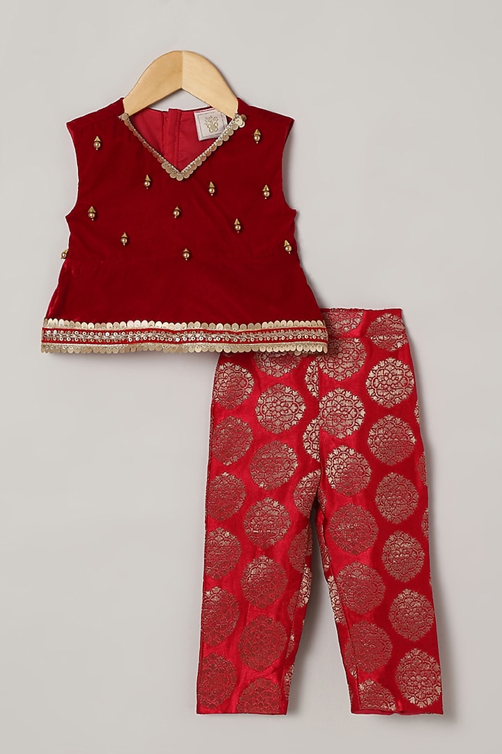 Red Jacquard Straight Pant Set For Girls by BYB PREMIUM