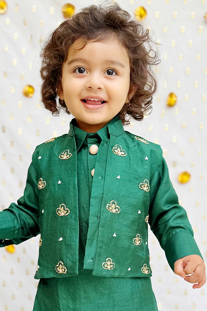 Dark Green Dola Silk Kurta Set For Boys by BYB PREMIUM at Pernia's Pop Up Shop