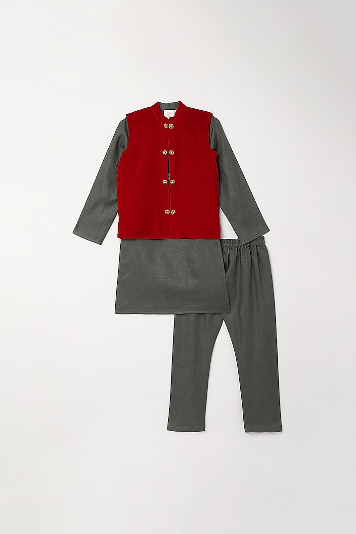 Olive Green Linen Cotton Kurta Set With Bundi Jacket For Boys by BYB PREMIUM