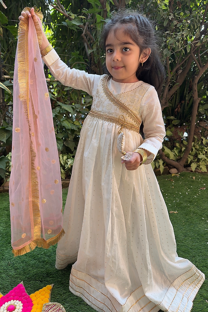 Off-White Chanderi Embellished Anarkali Set For Girls by BYB PREMIUM at Pernia's Pop Up Shop