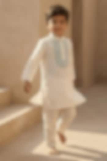 Ivory Chanderi Mirror Embroidered Kurta Set For Boys by BYB PREMIUM at Pernia's Pop Up Shop