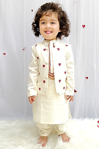 White Pure Cotton Hand Embroidered Nehru Jacket Set For Boys by BYB PREMIUM