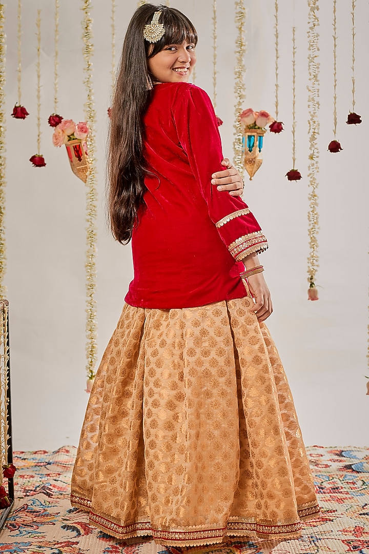 Golden Chanderi Silk Lehenga Set For Girls by BYB PREMIUM at Pernia's Pop Up Shop