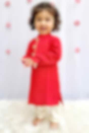 Red Pure Cotton Kurta Set For Boys by BYB PREMIUM