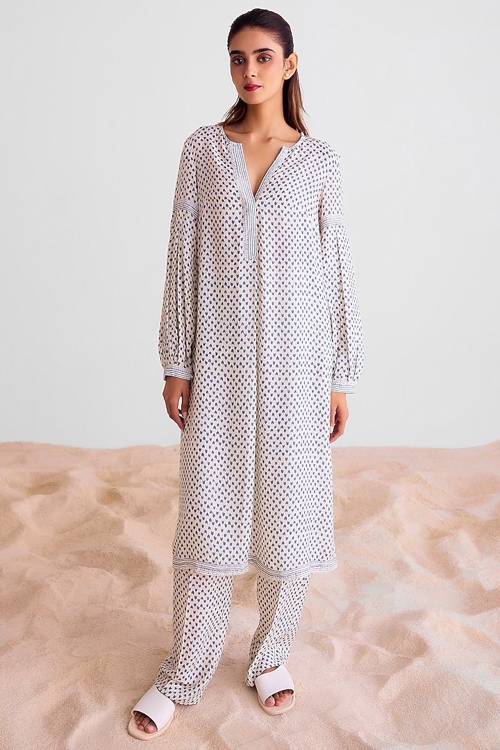 Off-White Modal Printed Kurta Set by Cotton and Clay at Pernia's Pop Up Shop
