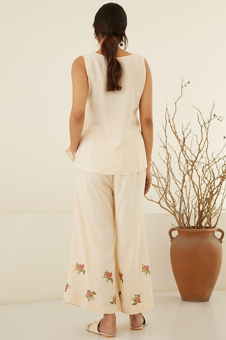 Pristine White Chanderi & Modal Hand Block Printed Kimono Set by Cotton and Clay at Pernia's Pop Up Shop