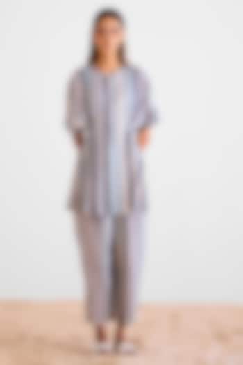 Off-White & Navy Blue Cotton Silk Block Printed Co-Ord Set by Cotton and Clay at Pernia's Pop Up Shop