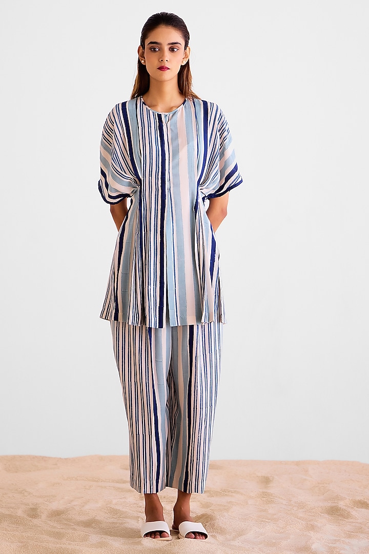 Off-White & Navy Blue Cotton Silk Block Printed Co-Ord Set by Cotton and Clay at Pernia's Pop Up Shop