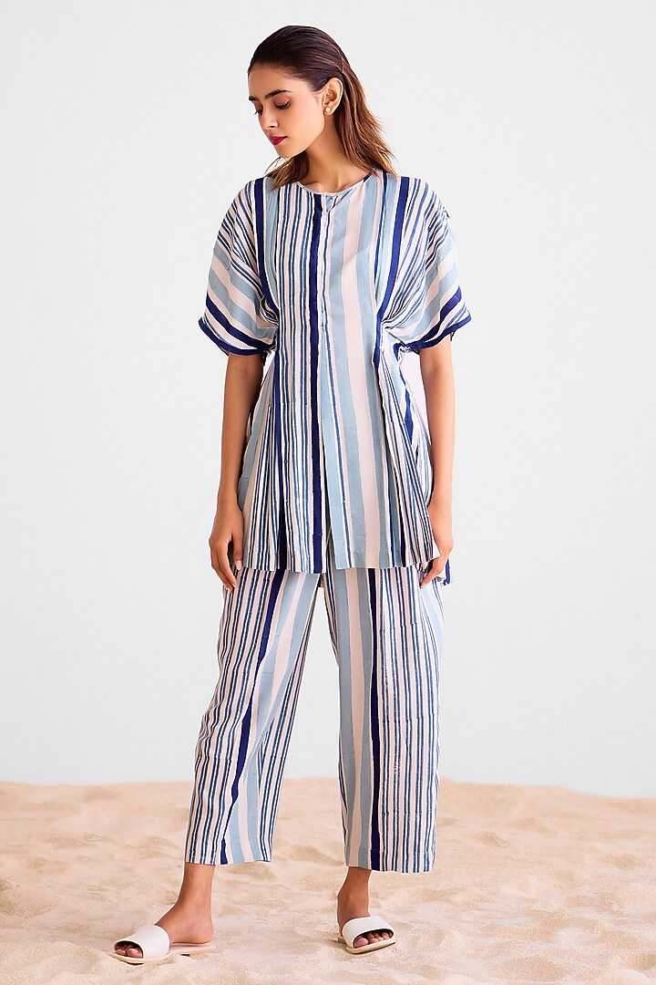 Off-White & Navy Blue Cotton Silk Block Printed Co-Ord Set by Cotton and Clay at Pernia's Pop Up Shop