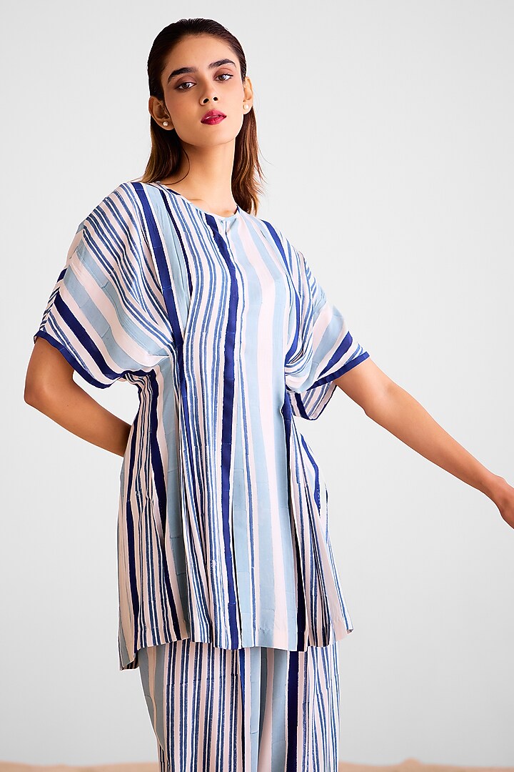 Off-White & Navy Blue Cotton Silk Block Printed Co-Ord Set by Cotton and Clay at Pernia's Pop Up Shop