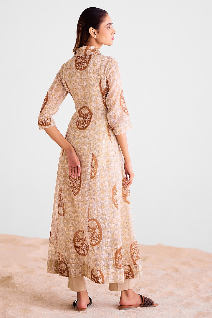 Natural Brown Kota Doria Cotton Hand Block Printed Angrakha Kurta Set by Cotton and Clay at Pernia's Pop Up Shop