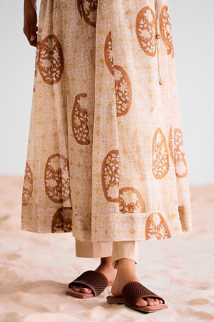 Natural Brown Kota Doria Cotton Hand Block Printed Angrakha Kurta Set by Cotton and Clay at Pernia's Pop Up Shop