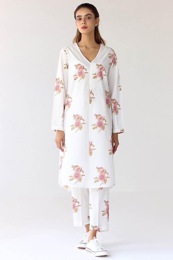 White Cotton Hand Block Printed Kurta Set by Cotton and Clay at Pernia's Pop Up Shop