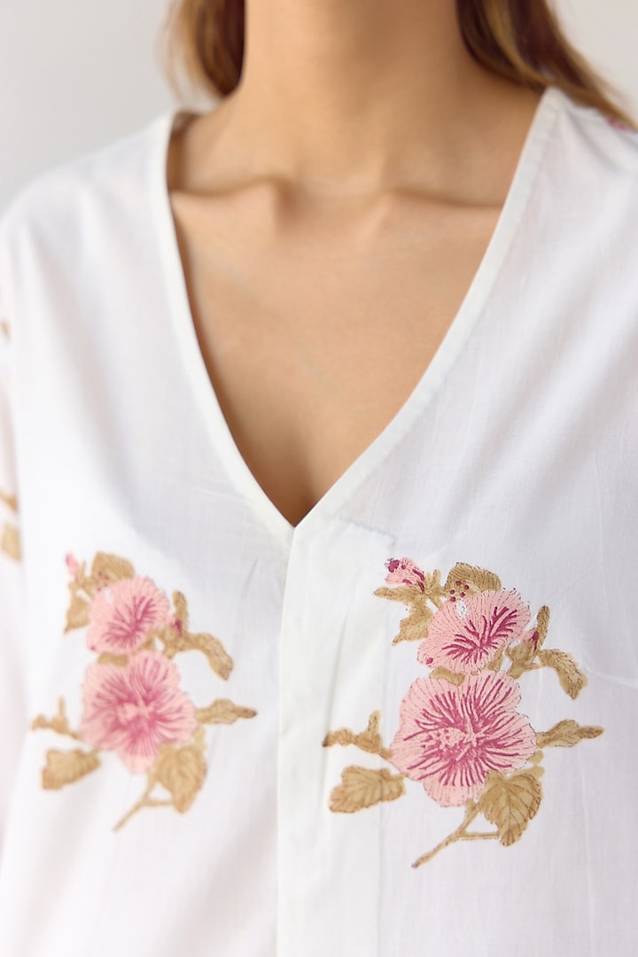 White Cotton Hand Block Printed Kurta Set by Cotton and Clay at Pernia's Pop Up Shop