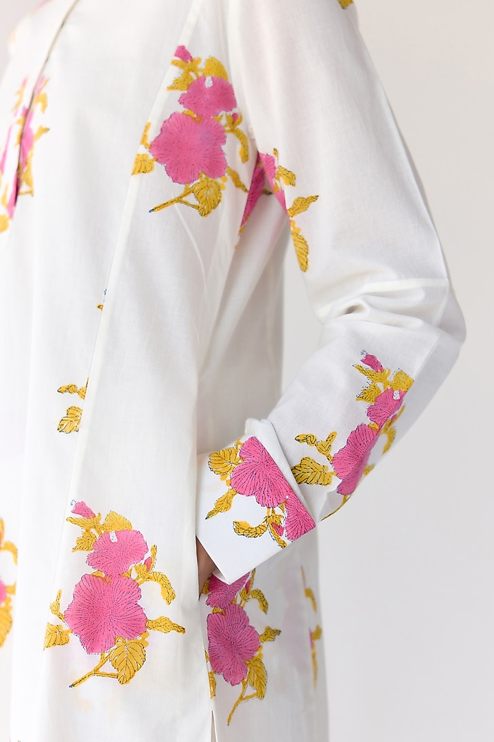 White Cotton Hand Block Printed Flared Kurta Set by Cotton and Clay at Pernia's Pop Up Shop