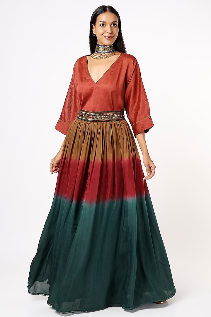 Multi-Colored Gathered Skirt by Capisvirleo