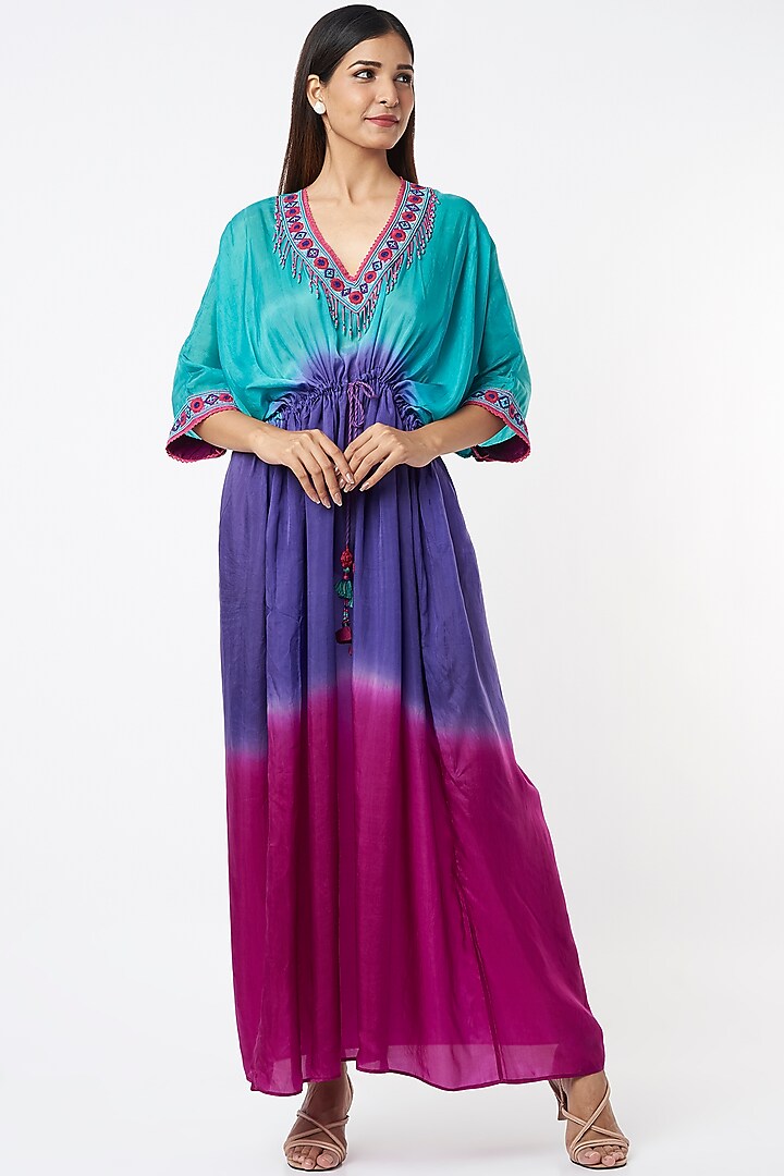 Purple Tie-Dyed Kaftan by Capisvirleo