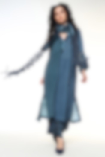 Topaz Blue Habutai Silk Tie-Dye Crochet Stole by Capisvirleo at Pernia's Pop Up Shop