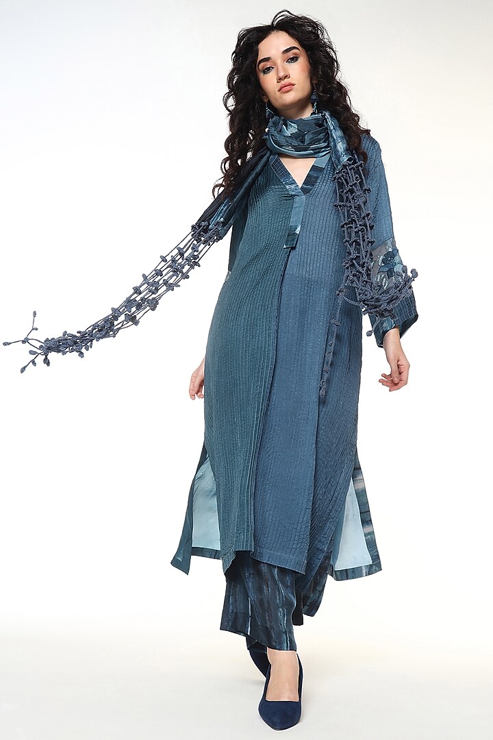 Topaz Blue Habutai Silk Tie-Dye Crochet Stole by Capisvirleo at Pernia's Pop Up Shop
