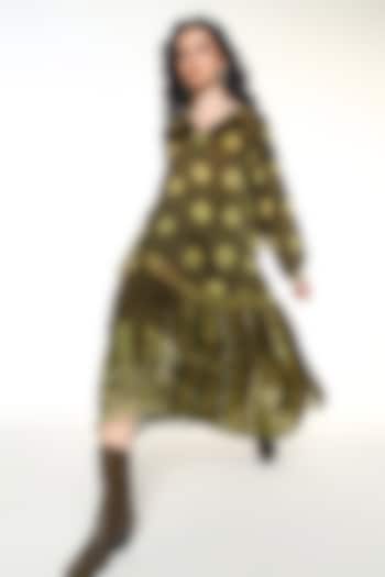 Olive Green Habutai Silk Tie-Dye Shirt by Capisvirleo at Pernia's Pop Up Shop