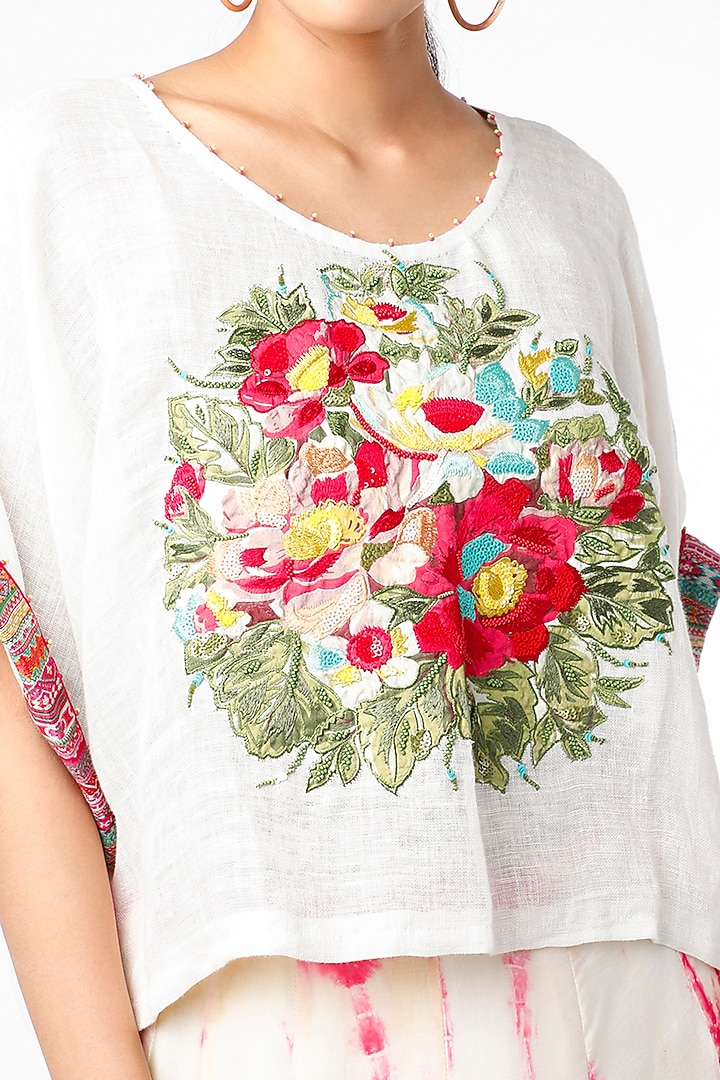 White Boho Crop Top With Fuchsia Floral Print by Capisvirleo at Pernia's Pop Up Shop