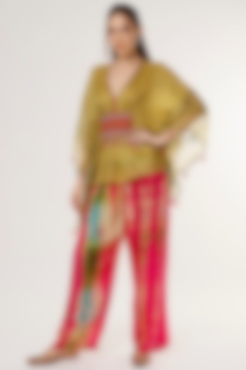 Fuchsia Printed Pant Set by Capisvirleo at Pernia's Pop Up Shop