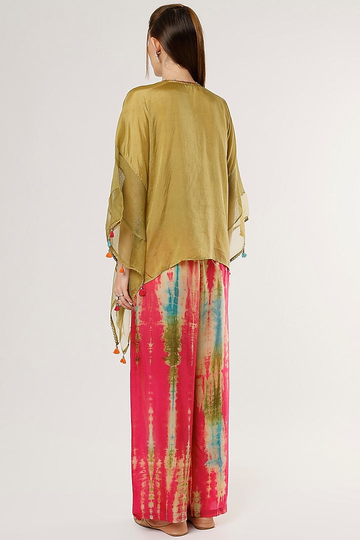 Fuchsia Printed Pant Set by Capisvirleo at Pernia's Pop Up Shop