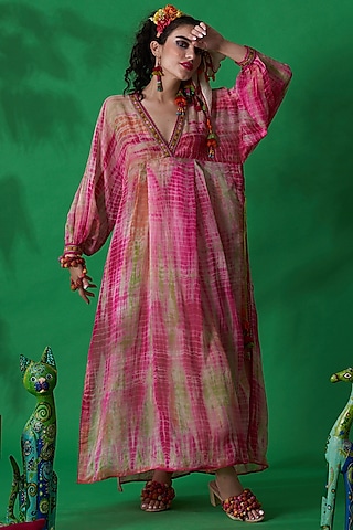 Ivory Tie-Dyed Tunic Set by Capisvirleo