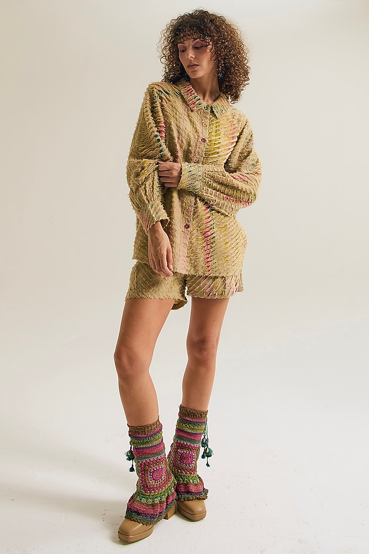 Ecru Chanderi Silk Tie-Dyed Co-Ord Set by Capisvirleo at Pernia's Pop Up Shop