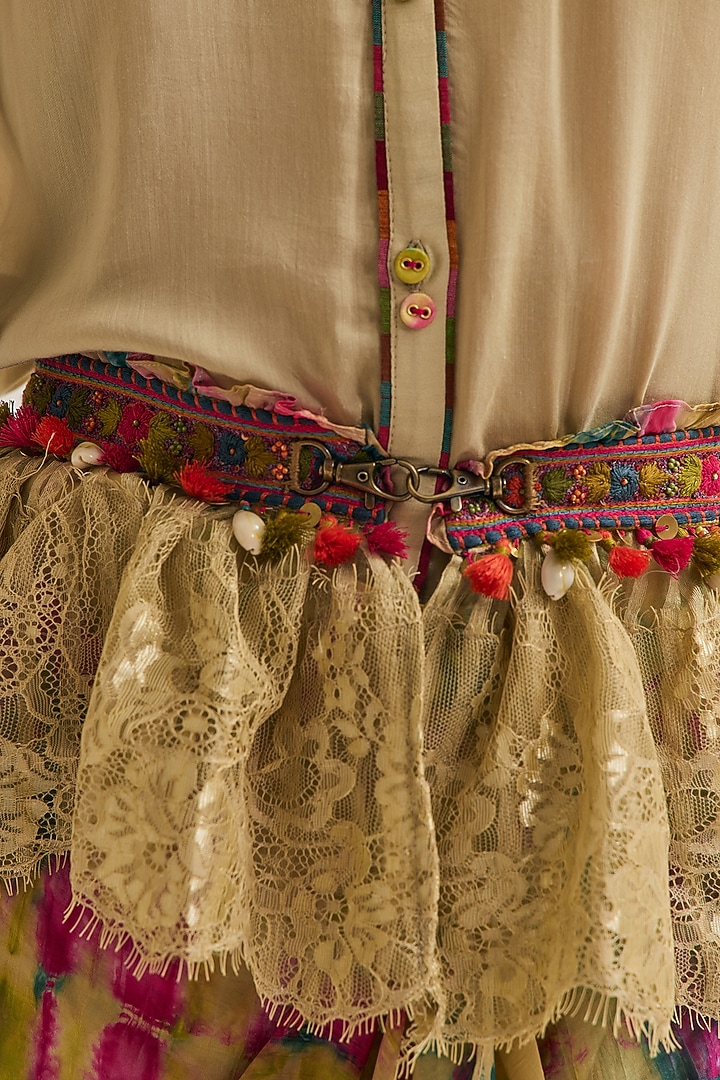 Ecru Chantilly Lace Hand Embroidered Belt by Capisvirleo at Pernia's Pop Up Shop