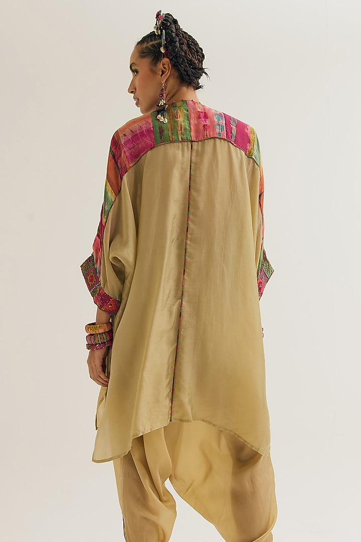 Ecru Habutai Silk Hand Embroidered Kaftan Set by Capisvirleo at Pernia's Pop Up Shop