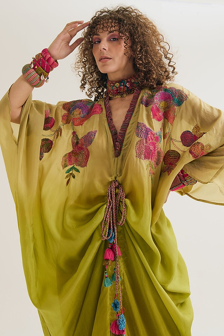 Ecru & Lavender Habutai Silk Embroidered Ombre Kaftan by Capisvirleo at Pernia's Pop Up Shop