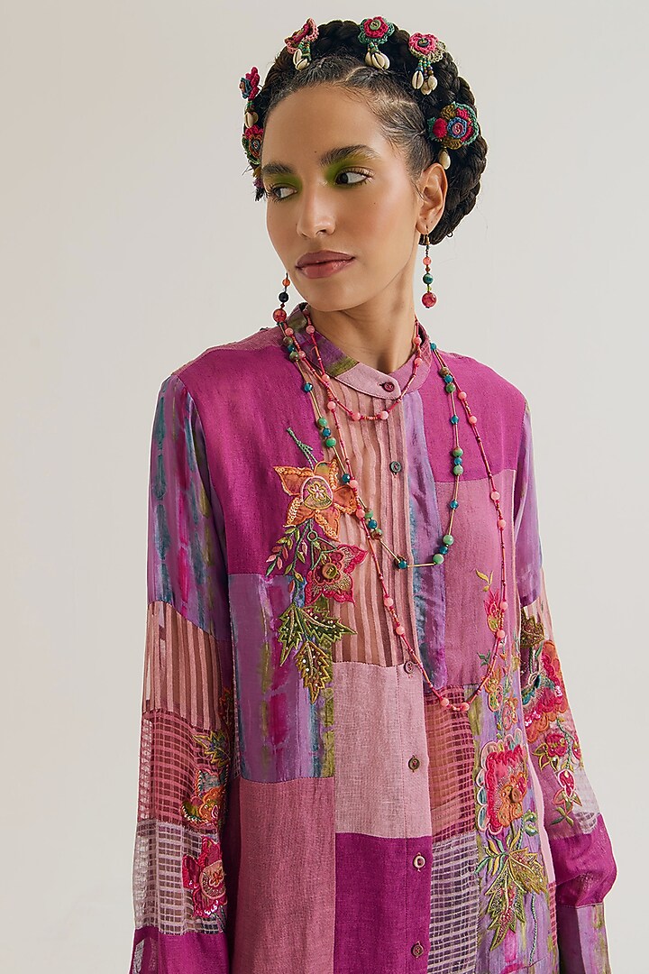 Lavender Linen & Jute Embroidered Kurta Set by Capisvirleo at Pernia's Pop Up Shop